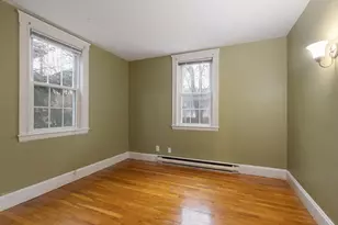 161 Florence St, Boston, MA 02131 - Photo 10