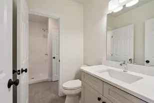 2 Clover Glen Cir, Shrewsbury, MA 01545 - Photo 14