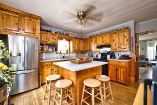 467 Brock Ave, New Bedford, MA 02744 - Photo 14