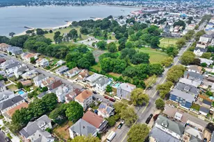 467 Brock Ave, New Bedford, MA 02744 - Photo 40