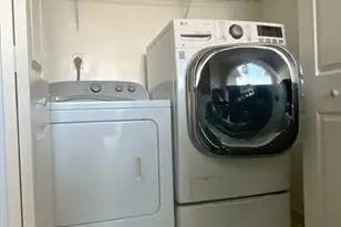 10 Castlegate Dr, Springfield, MA 01129 - Photo 18