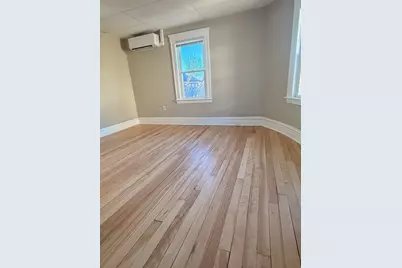 4 Vernon Terrace #2, Worcester, MA 01610 - Photo 2