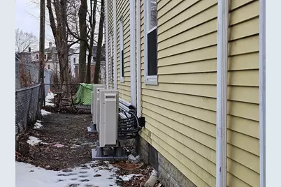 4 Vernon Terrace #3, Worcester, MA 01610 - Photo 8