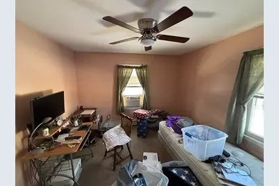 844 McKinstry Ave, Chicopee, MA 01020 - Photo 4