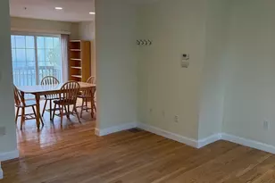 30 Russell St, Waltham, MA 02453 - Photo 10