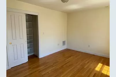 30 Russell St #5, Waltham, MA 02453 - Photo 16