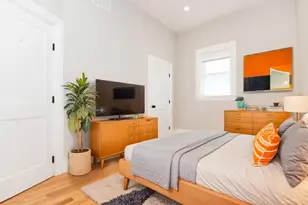 14 Grant St, Boston, MA 02125 - Photo 6