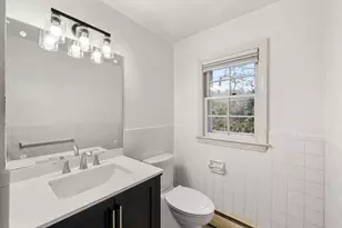 159 S Bradford St, North Andover, MA 01845 - Photo 18