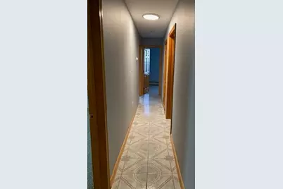 28 Lake St. #2, Somerville, MA 02141 - Photo 4