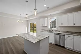 27 Johnson St, Taunton, MA 02780 - Photo 4