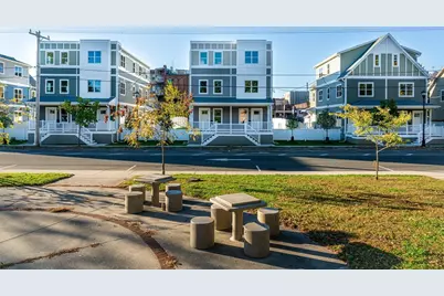 207 Clemente St., Holyoke, MA 01040 - Photo 2