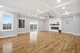 1 Farmer Cir, East Longmeadow, MA 01028 - Photo 8