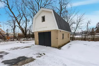 29 Lowell Ave, West Springfield, MA 01089 - Photo 32