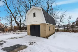 29 Lowell Ave, West Springfield, MA 01089 - Photo 32