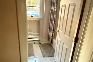 8 Maylane Dr, Salem, NH 03079 - Photo 12