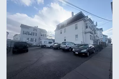 1852 S Main St, Fall River, MA 02724 - Photo 4