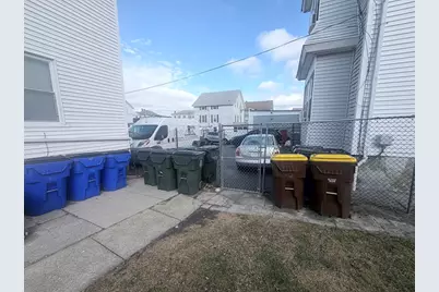 1852 S Main St, Fall River, MA 02724 - Photo 6