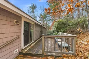 10 Old Thompson St, Middleborough, MA 02346 - Photo 14