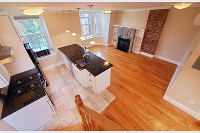 105 E Brookline St #4, Boston, MA 02118 - Photo 2