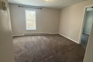 69 Maple St, Marlborough, MA 01752 - Photo 6