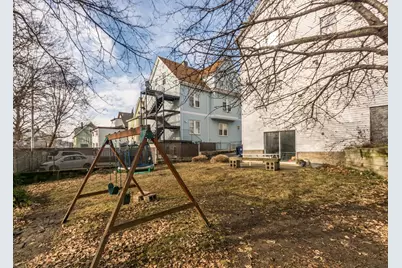 17 Cleveland Ave #1, Everett, MA 02149 - Photo 20