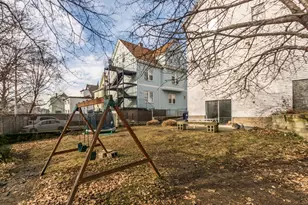 17 Cleveland Ave, Everett, MA 02149 - Photo 20