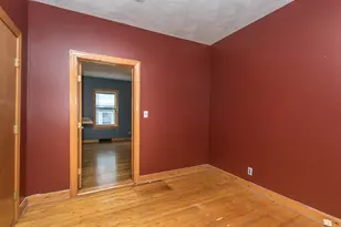 17 Cleveland Ave, Everett, MA 02149 - Photo 18