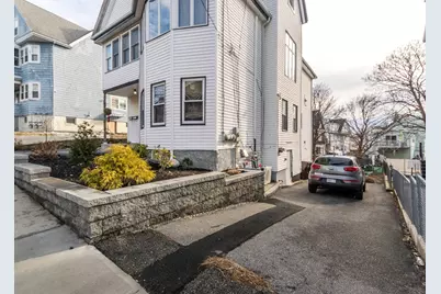 17 Cleveland Ave #1, Everett, MA 02149 - Photo 4