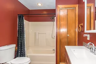 17 Cleveland Ave, Everett, MA 02149 - Photo 14