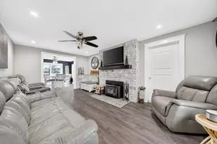 59 Glendale St, Fall River, MA 02720 - Photo 4