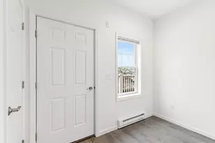 50 R Maplewood Ave, Gloucester, MA 01930 - Photo 10