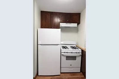 47 Boutwell St #3N, Fall River, MA 02723 - Photo 6