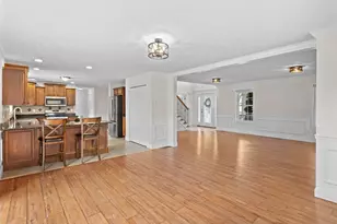 307 Bullard St, Holden, MA 01520 - Photo 12