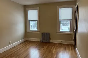 58 Ashley Rd, Holyoke, MA 01040 - Photo 4