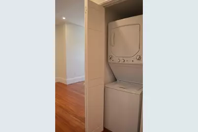 374A Centre St #2, Boston, MA 02130 - Photo 8