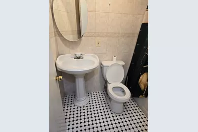 270 E Haverhill St #12, Lawrence, MA 01841 - Photo 10