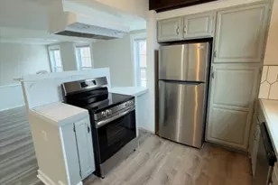 41 Sherman St, Foxboro, MA 02035 - Photo 4