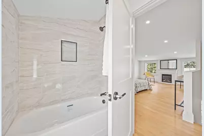 9 Swan St #2, Beverly, MA 01915 - Photo 22