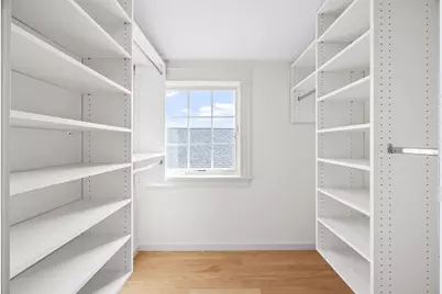 9 Swan St #2, Beverly, MA 01915 - Photo 16