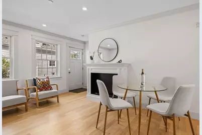 9 Swan St #2, Beverly, MA 01915 - Photo 12