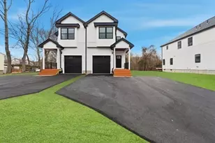 138 Fisher St, Attleboro, MA 02703 - Photo 2