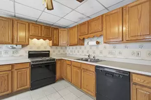 32 Haynes Ct, Leominster, MA 01453 - Photo 12