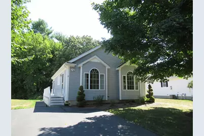 25 Rodeo Drive, East Bridgewater, MA 02333 - Photo 2