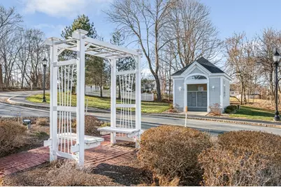 27 Holly Lane #27, Dracut, MA 01826 - Photo 38