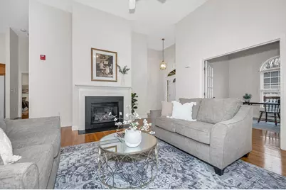 27 Holly Lane #27, Dracut, MA 01826 - Photo 4