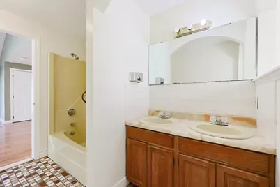 226 W Elm, Brockton, MA 02301 - Photo 22