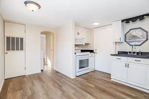 18 Maple St, Pepperell, MA 01463 - Photo 10