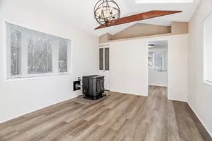 18 Maple St, Pepperell, MA 01463 - Photo 4