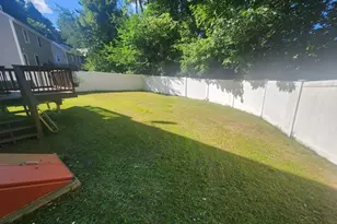 105 Sanborn St, Fitchburg, MA 01420 - Photo 2