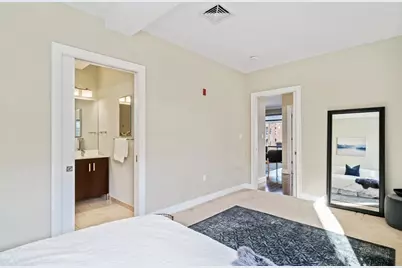 11 West Broadway #606, Boston, MA 02127 - Photo 10